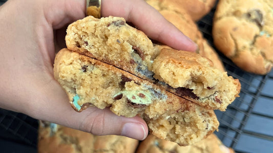 NEW YORK BAKERY STYLE, EASTER EGG LOADED COOKIES