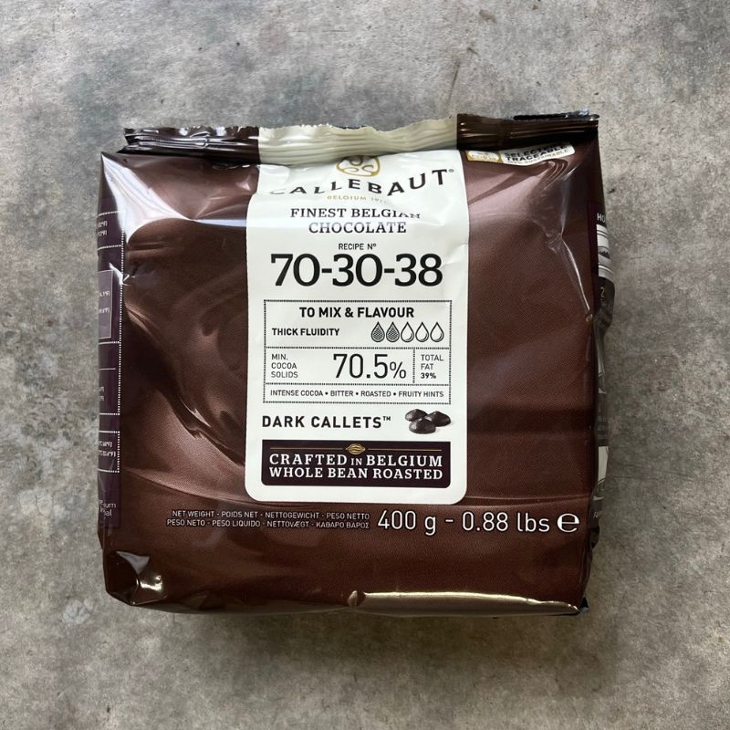  Callebaut Dark Couverture Chocolate - 70-30-38 (70.5