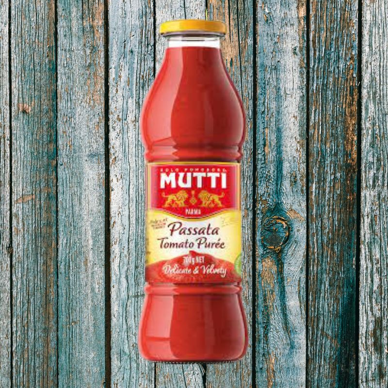 Tomato Passata 700gm bottle
