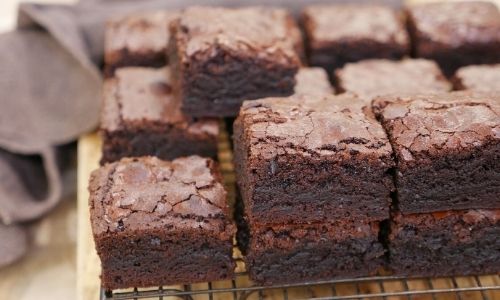 Ultimate Fudgy Chocolate Brownies - Matters of Taste
